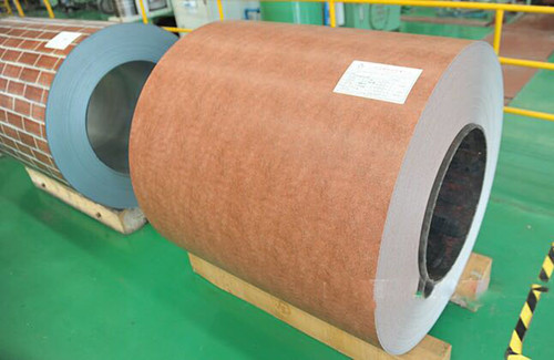 彩鋼板的優(yōu)勢(shì)具體體現(xiàn)在哪些方面？